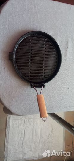 Чугунная сковорода гриль