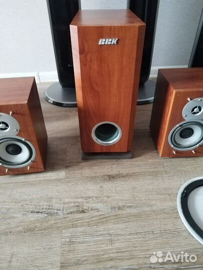 Акустические колонки bbk