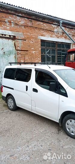 Продам багажник для Nissan NV200