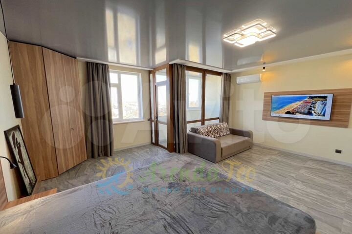 2-к. квартира, 65 м², 9/9 эт.