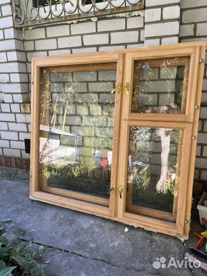 Окно деревянное двухстворчатое