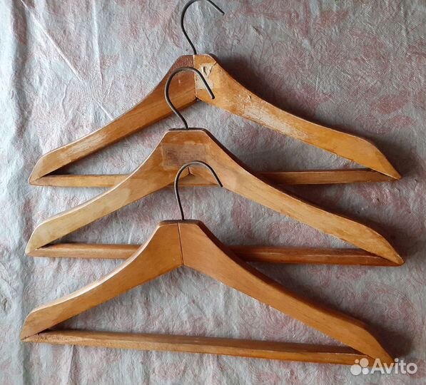 Вешалки-плечики деревянные советские