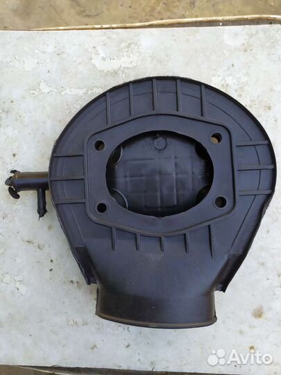 Черепаха в наборе(крышка карбюратора)