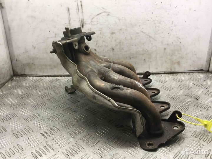 Коллектор выпускной Renault Scenic K4m858