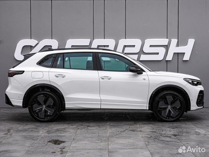 Volkswagen Tiguan L 2.0 AMT, 2024, 50 км