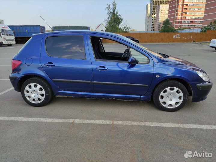 Peugeot 307, 2004