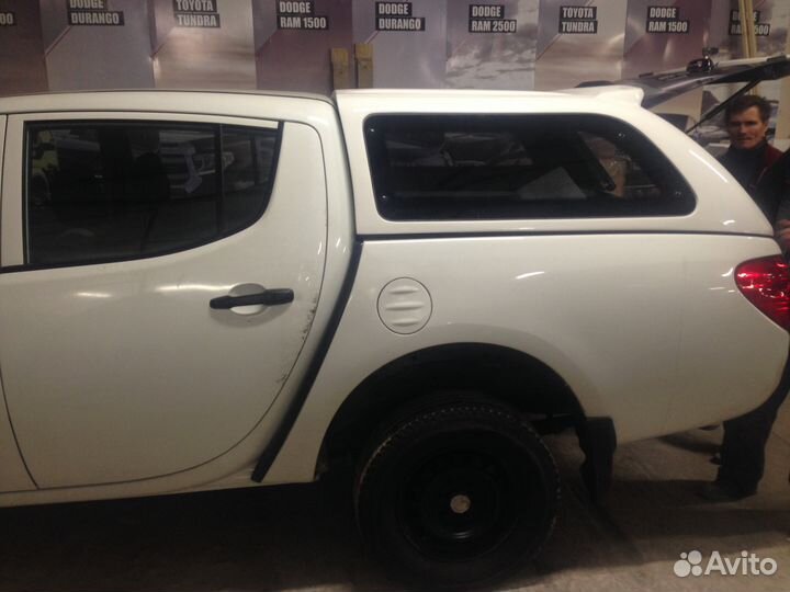 Кунг RT-1 Mitsubishi L200 2006-13г с боков. окнами