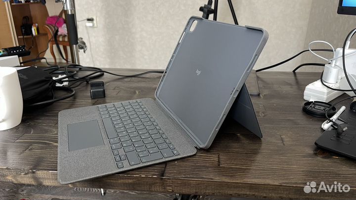 Logitech combo touch