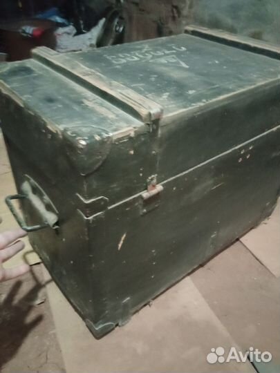 Сундук деревянный старинный