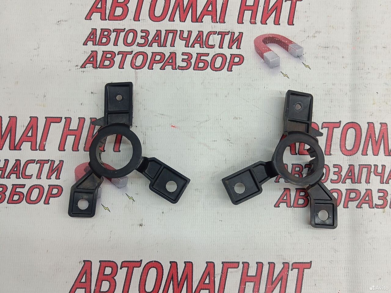 Кронштейн переднего парктроника Changan UNI-T