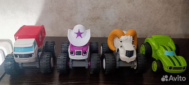 Вспыш и чудо машинки