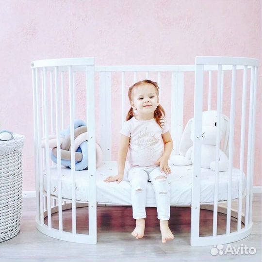 Кроватка для новорожденных круглая из бука