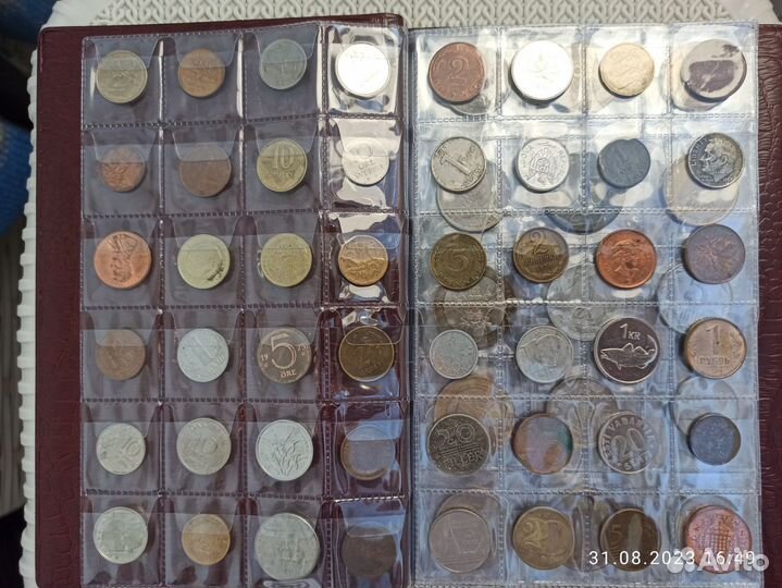 Альбом с монетами