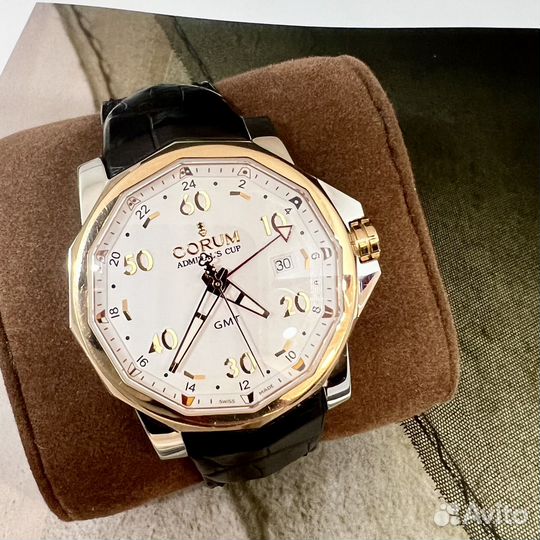 Наручные часы Corum Admiral’s Cup GMT