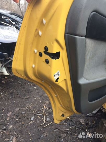 Дверь задняя левая. Lachetti. Daewoo Gentra