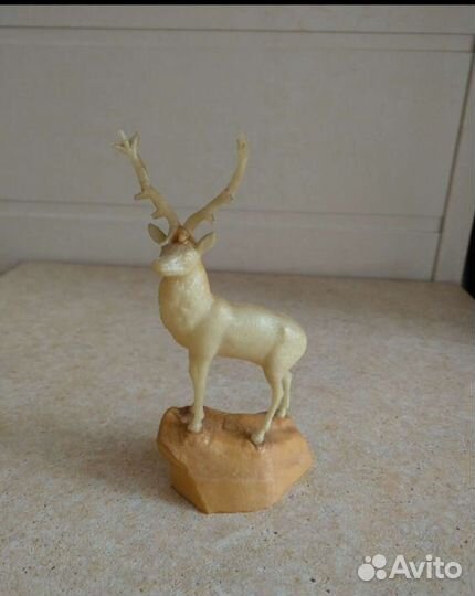 Винтажный фосфорный олень
