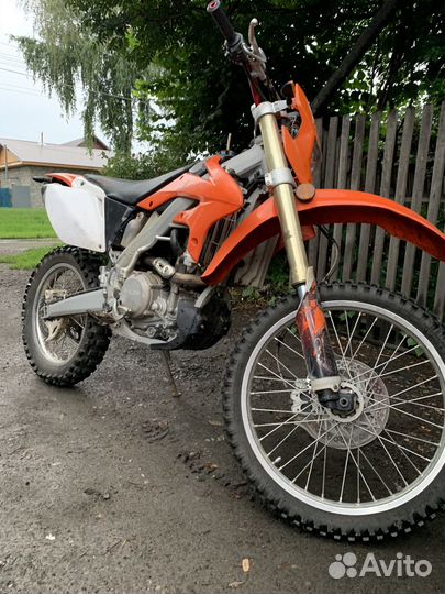 Рейсер xzr 250
