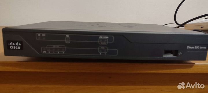 Сетевое оборудование, роутер