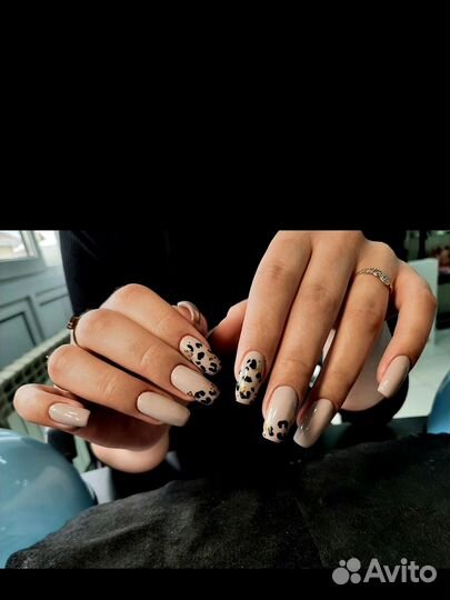 Наращивание ногтей, маникюр, педикюр