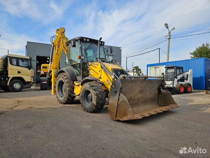 Экскаватор-погрузчик New Holland B110B, 2022