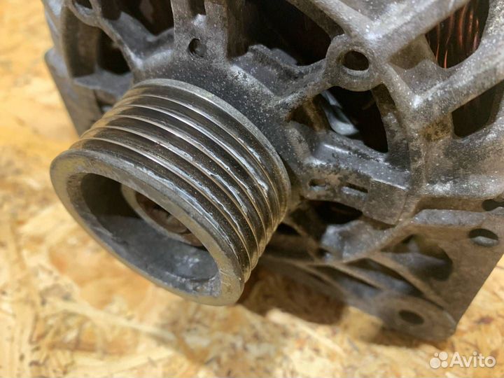 Генератор Renault Laguna 2 2005 SG9B053