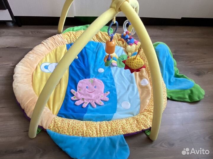 Развивающий коврик