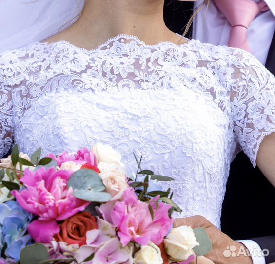 Свадебное платье