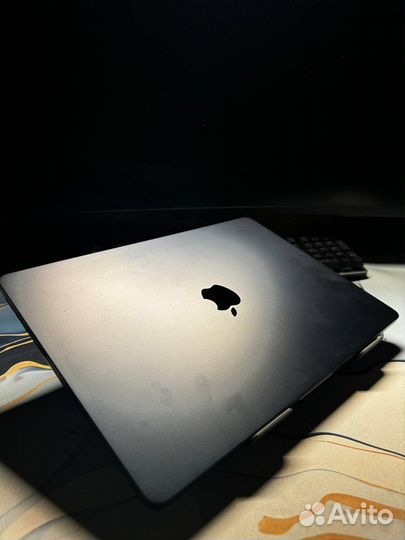 Macbook air 15 m3 8 256gb midnight