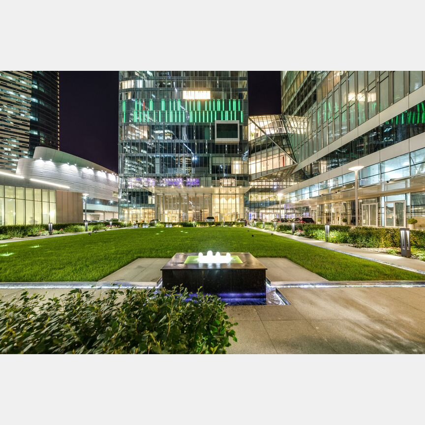 3-к. апартаменты, 186 м², 72/85 эт.