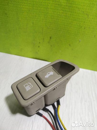 Кнопка открывания багажника Киа Оптима 3