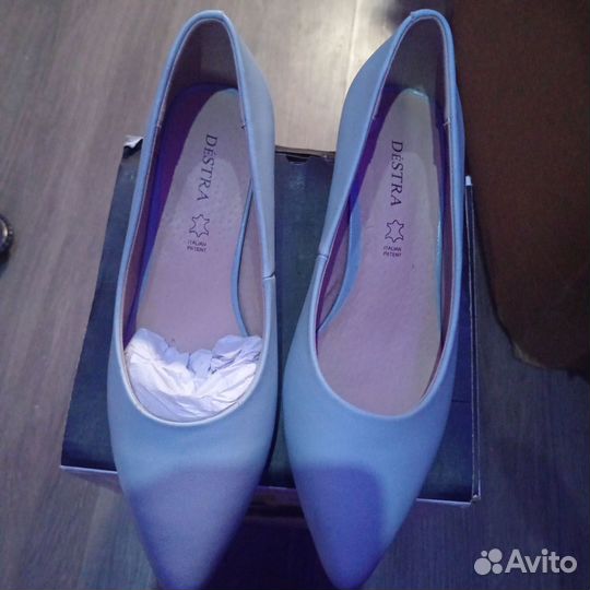 Туфли женские 38р destra
