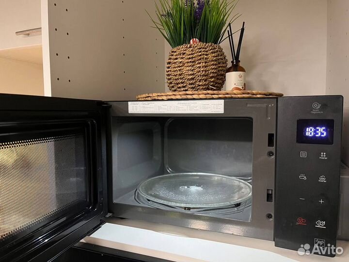 Микроволновая печь lg