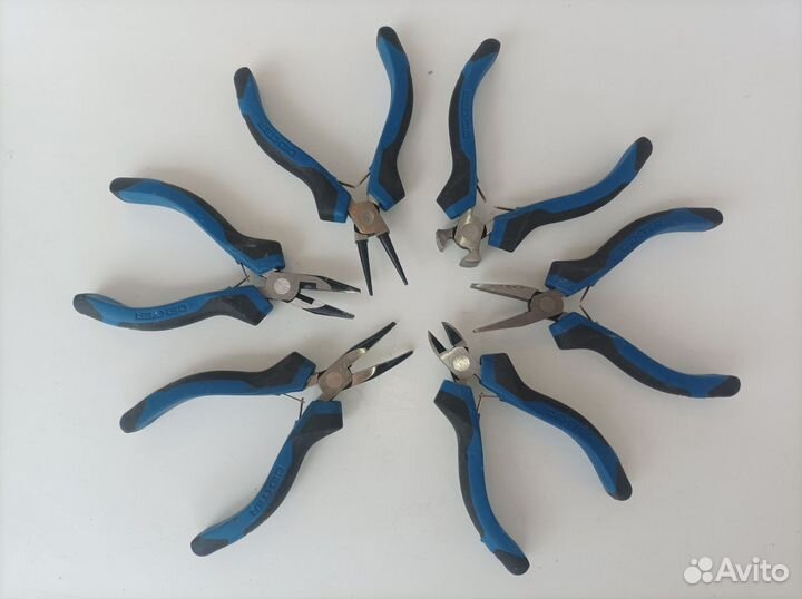 Набор мини кусачек и миниотверток
