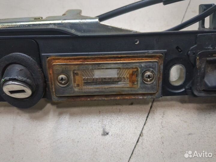 Подсветка номера Volkswagen Passat 5, 2003