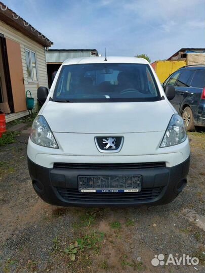 Запчасти Пежо Партнер б9 2011г 1.6 бензин