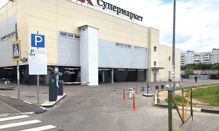 Машиноместо, 15 м²