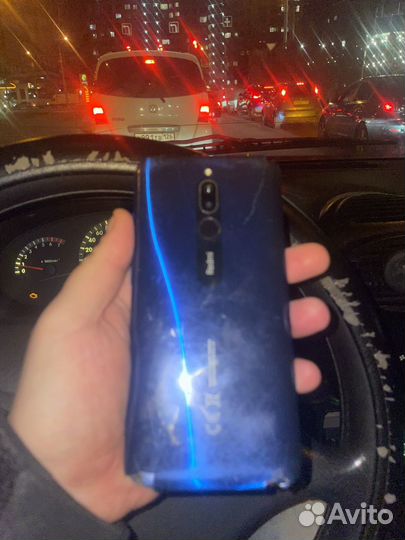 Xiaomi Redmi 8, 3/32 ГБ