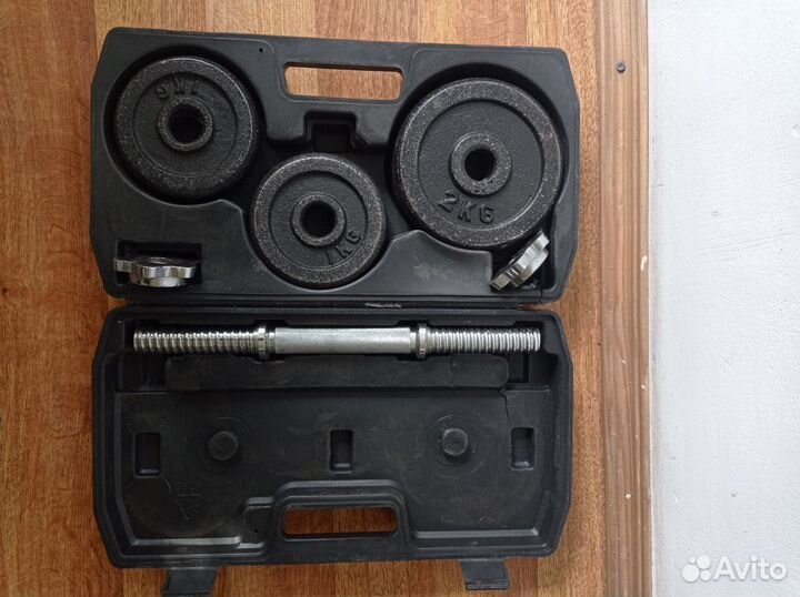 Набор гантелей в кейсе