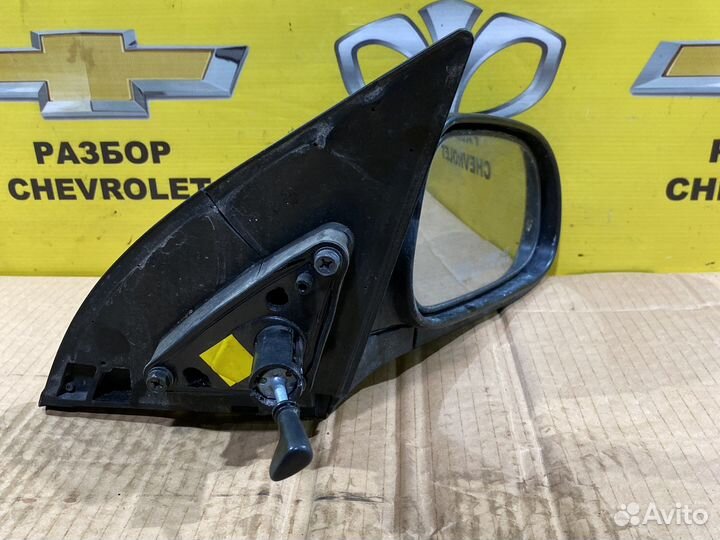 Правое механическое зеркало Шевроле lacetti