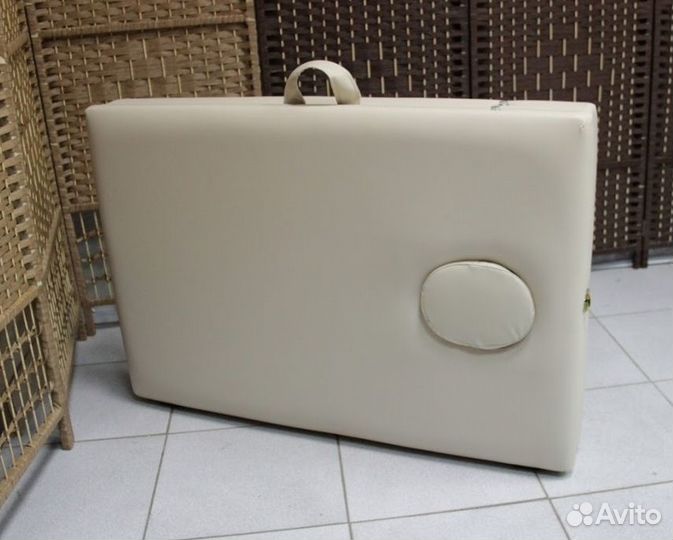 Массажный стол