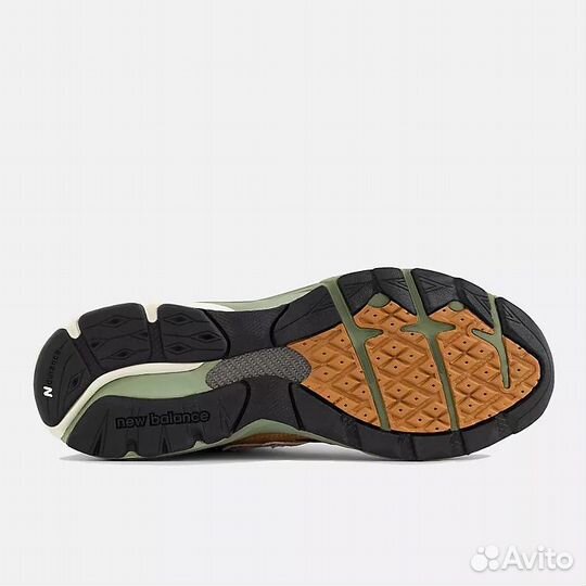 New Balance 990v3 US10 оригинал