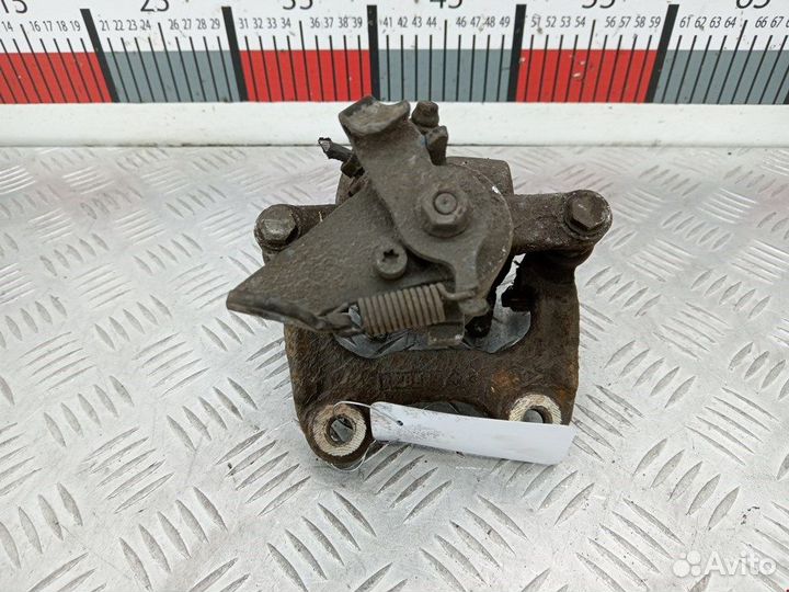 Суппорт задний правый для Renault Scenic 2