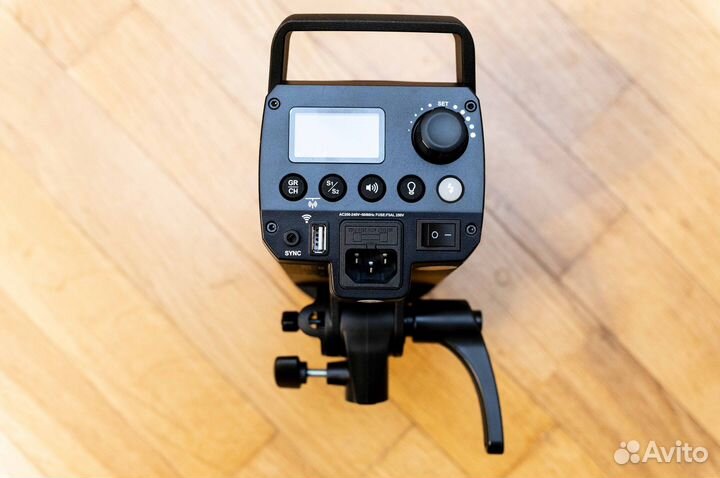 Вспышка Godox MS300V