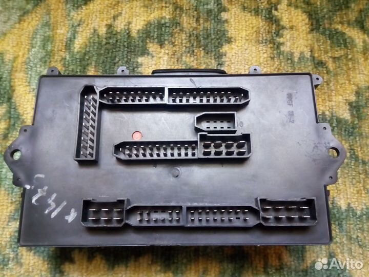 Продам монтажный блок ваз 21099 172.3722-05