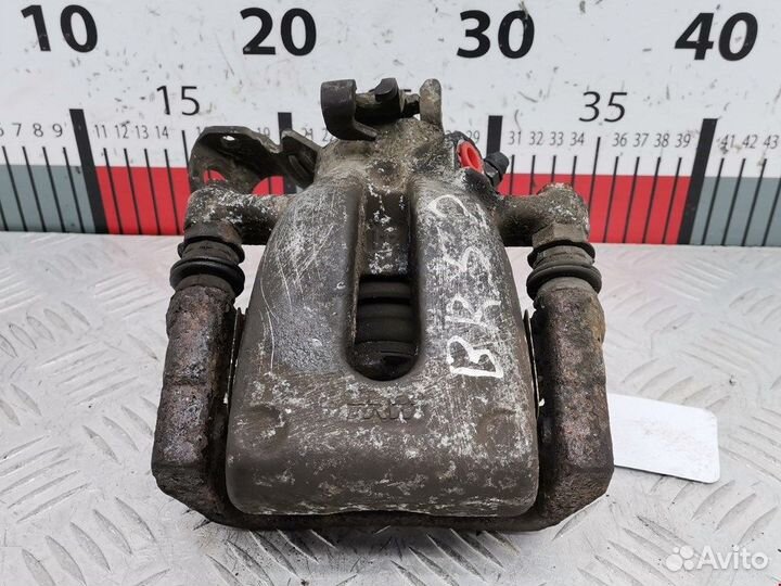 Суппорт задний правый для Opel Zafira B