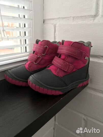 Ботинки демисезонные 23 размер