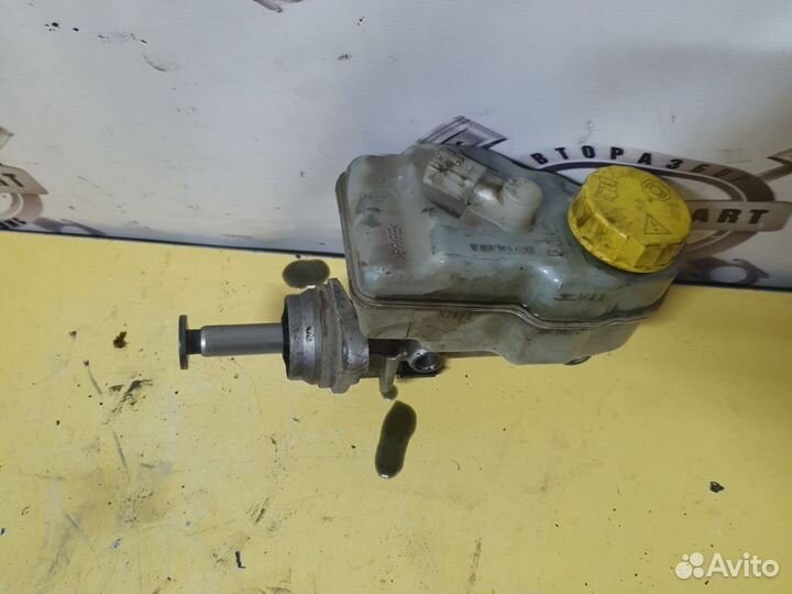 Volkswagen polo главный тормозной цилиндр