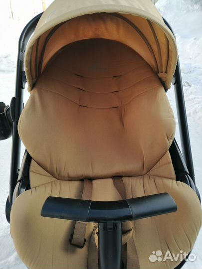 Коляска 3 в 1 Quinny Moodd