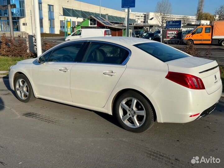 Двери от peugeot 4007 2007-2012