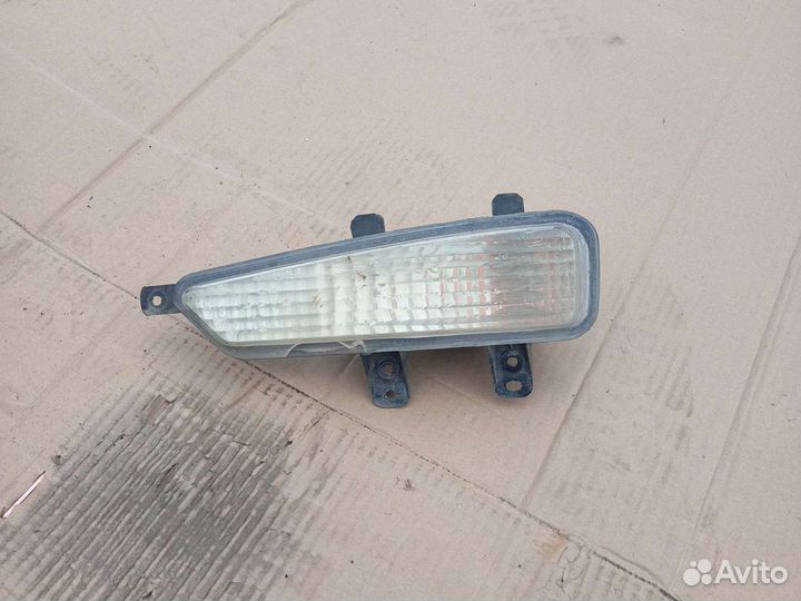 Фара противотуманная левая Lifan X60